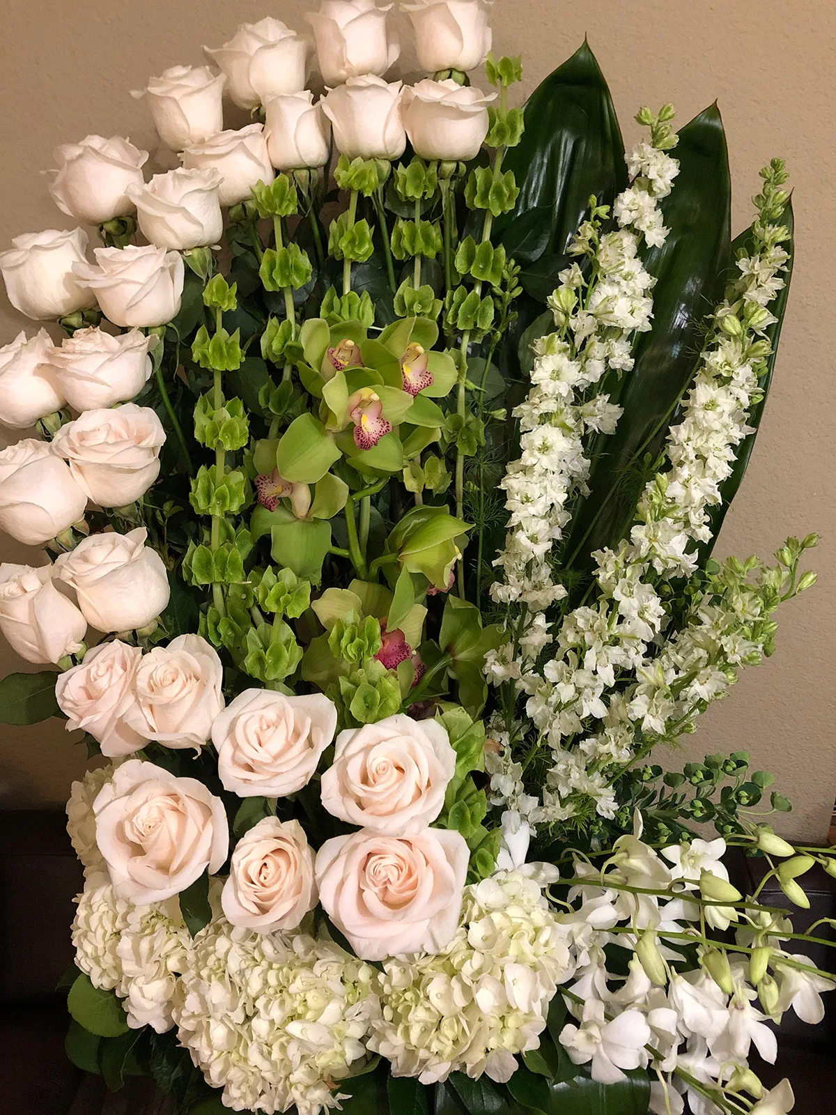 Cherishing White Rose Arrangement_